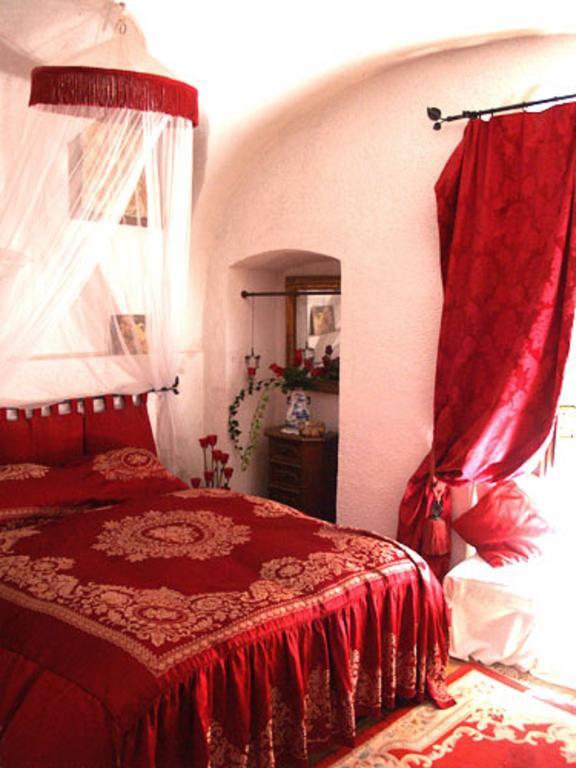 Le Petit Chateau Bed & Breakfast Долчеакуа Стая снимка